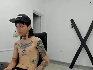 Stripchat Watch Live Sex Cams of StraightBoy_Nick