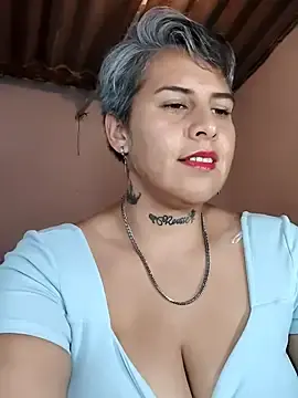 Stripchat Nude Webcam of Yessi_rousse