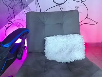 Stripchat Live Sex Cam of deivid_bigcock1