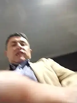 Stripchat Free Live Porn of BigCristh79