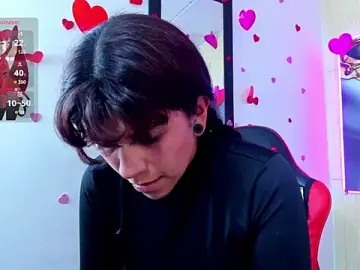 Stripchat Adult Webcam of Raven_Rouge_