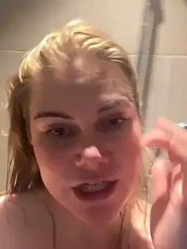 Stripchat Live Sex Cam of SexyBlondJoanna