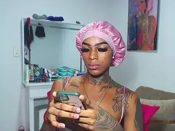 Stripchat Adult Webcam of badgirls_cx