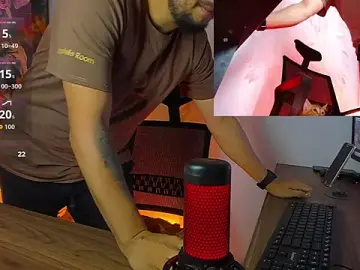 Stripchat Free Porn Cam of ryan_evannss