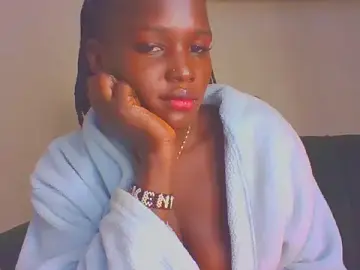 Stripchat Live Sex Cam of cutesmiling