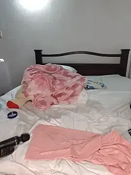 Stripchat Free Porn Cam of Charlott_smi