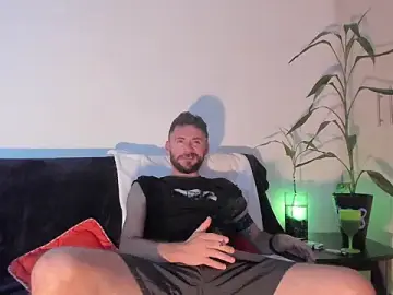 Stripchat Sex Cam of Erickpritz_xh