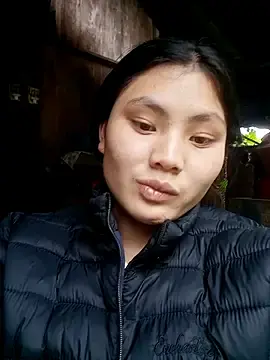 Stripchat Live Sex Cam of Hilary-123