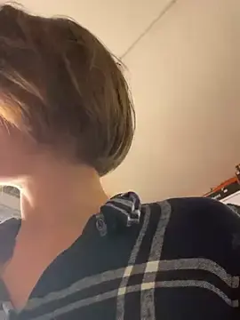 Stripchat Free Porn Cam of Kamorana