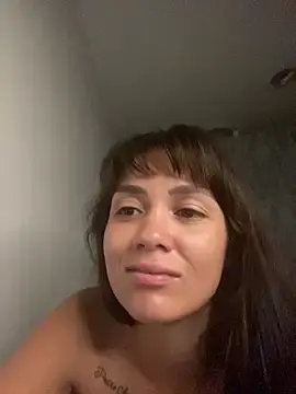 Stripchat Adult Webcams of carolsapequinha