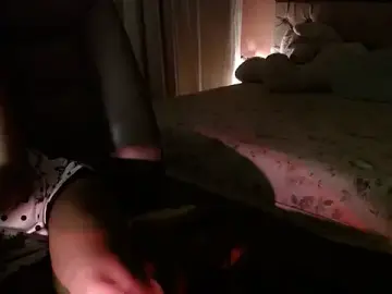 Stripchat Sex Cam of DAELAA