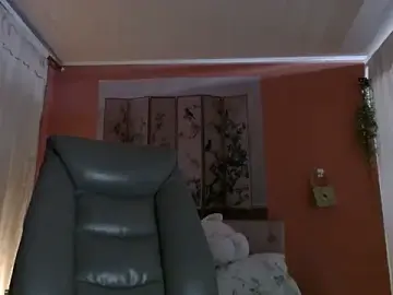Stripchat Live Sex Cam of DAELAA
