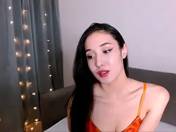 Stripchat Live Sex Cam of Li_noen