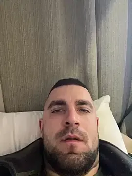 Stripchat Live Sex Cam of VANYA1997