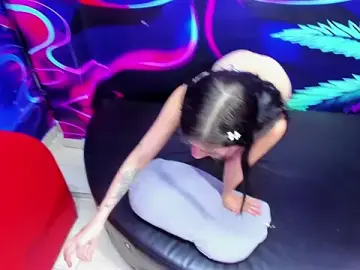 Stripchat Watch Live Sex Cams of miacam-hot