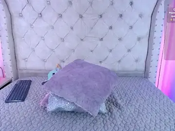 Stripchat Sex Cam of Elizabeth_Evans1