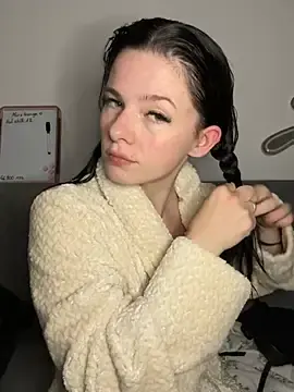 Stripchat Adult Webcam of RoxiBlack