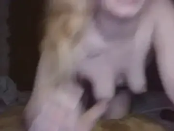 Stripchat Adult Webcam of Sweet-SpicyOff