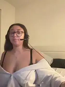 Stripchat Sex Cam of minha_baby