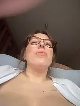 Stripchat Private Sex Chat of MommmyYummy