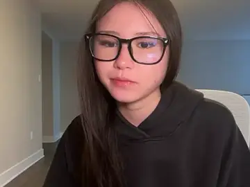 Stripchat Live Sex Cam of luvvivii