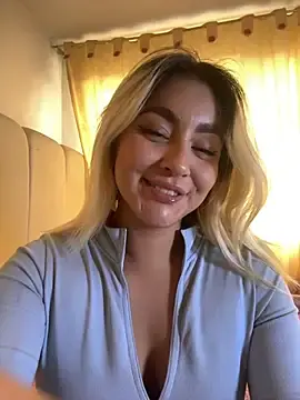 Stripchat Best live sex cam show of Elina_Hills