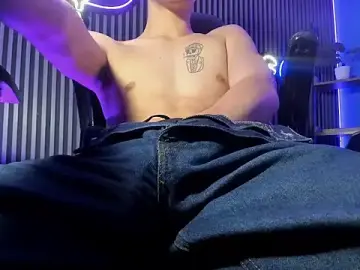 Stripchat Live Sex Cam of Jefer_rick_