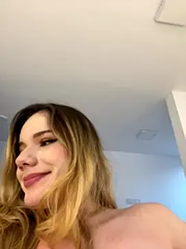 Stripchat Live Sex of NicoleCut