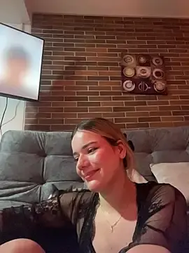 Stripchat Sex Cam of NicoleCut