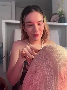 Stripchat Nude Webcam of NicoleCut