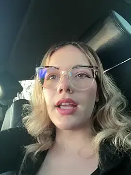 Stripchat Sex Chat of NicoleCut