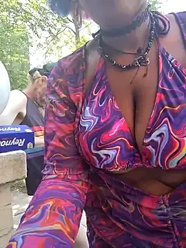 Stripchat Adult Webcam of AmazonianMistress