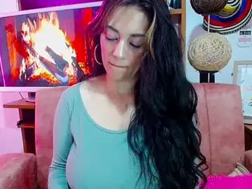 Stripchat Sex Cam of CiaraaSweet