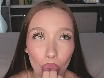 Stripchat Adult Webcam of NedraLober