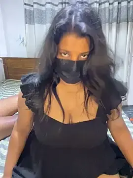 Stripchat Free Porn Cam of Savi-SL