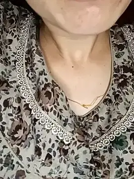 Stripchat Nude Webcam of Telugu_Cute_Angel