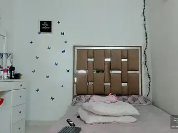 Stripchat Adult Webcam of kendall-ewers