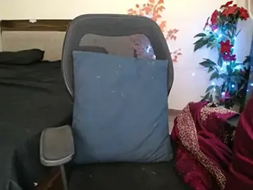 Stripchat Live Porn of Little_princess01