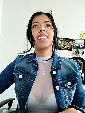 Stripchat Live Sex of Luianna