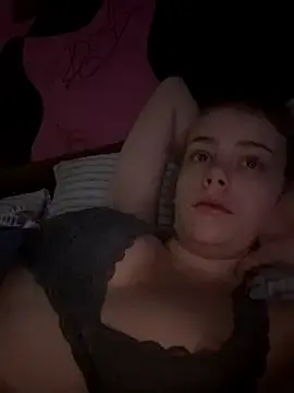 Stripchat Free Porn Cam of VioletxBlue