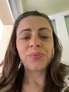 Stripchat Live Porn of ladywithbigass