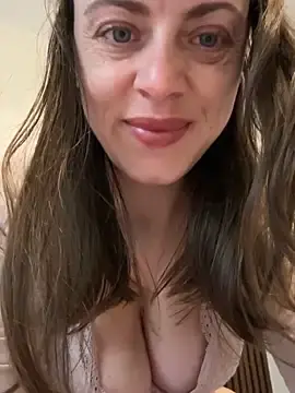 Stripchat Private Sex Chat of ladywithbigass