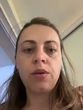 Stripchat Sex Cam of ladywithbigass