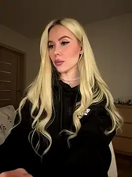 Stripchat Best Webcam of xDinnax