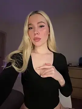 Stripchat Live Sex Cam of xDinnax