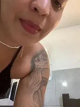 Stripchat Sex Cam of Gabrielleof