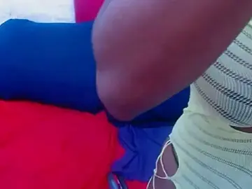 Stripchat Adult Video Chat of XSCARLETQUEENXX