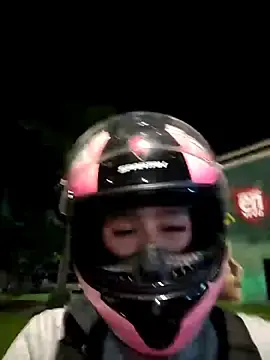 Stripchat Live Sex Cam of _kathaLopez_