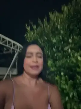 Stripchat Sex Cam of _kathaLopez_