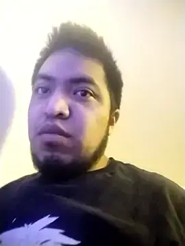 Stripchat Sex Cam of luissfert7y5